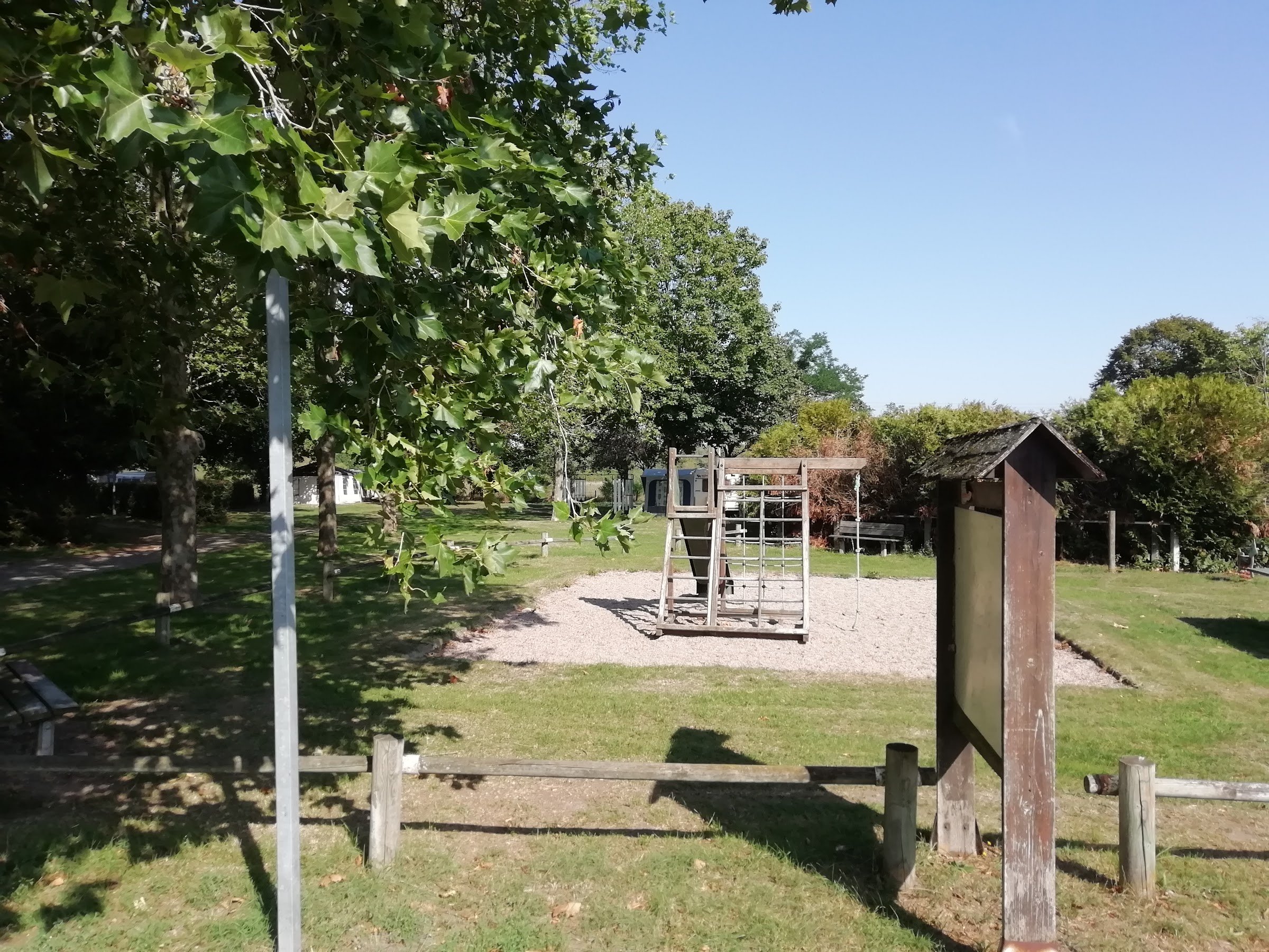 Camping du Passe-Temps (Bayon)